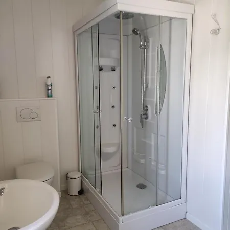 L'entre-temps アパート